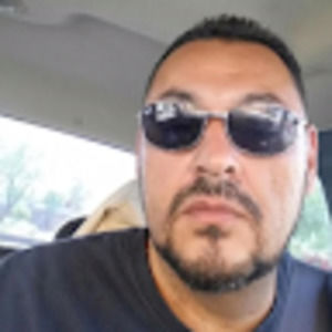 Meet your Posher, Carlos